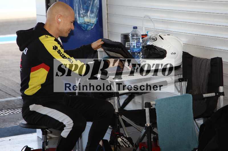 /Archiv-2025/02 28.-31.01.2025 Moto Center Thun Jerez/28.01.2025 Boxenimpressionen